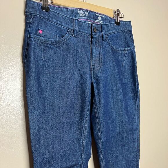 CLEARANCE! Mountain Hardwear Dark Denim Jeans Size 6 EUC - Picture 3 of 4